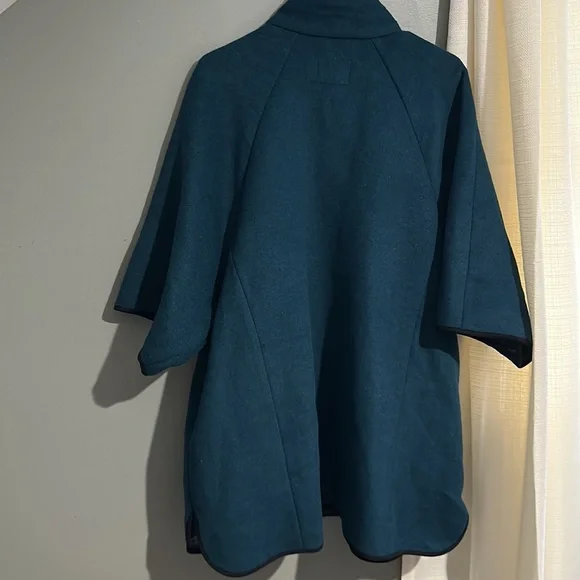 OLD NAVY HALF SLEEVE COAT - Picture 3 of 4